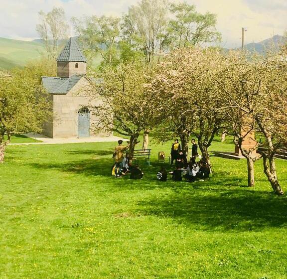 فندق Guesthouse Chambarak