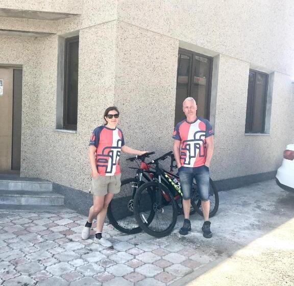 فندق Guesthouse Chambarak