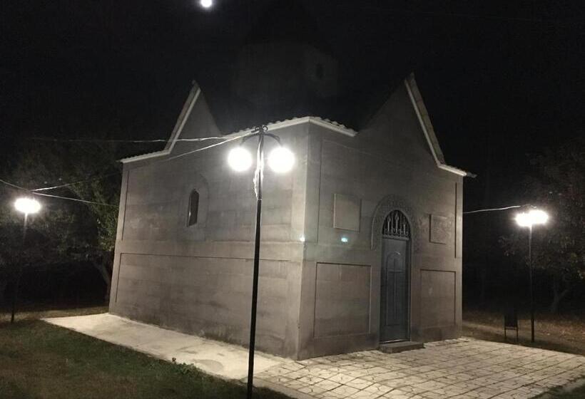 فندق Guesthouse Chambarak