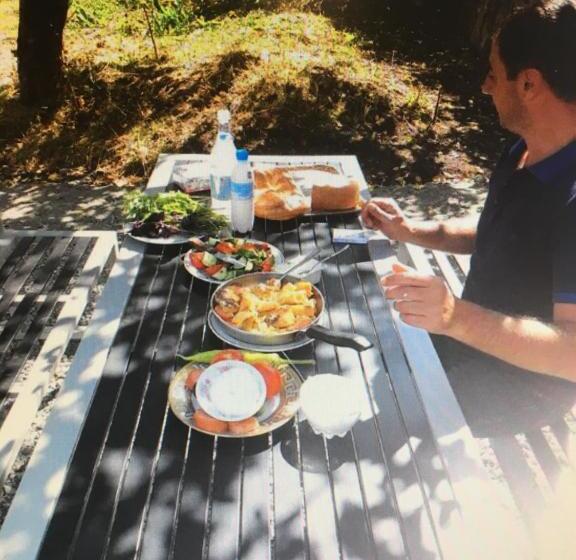 فندق Guesthouse Chambarak