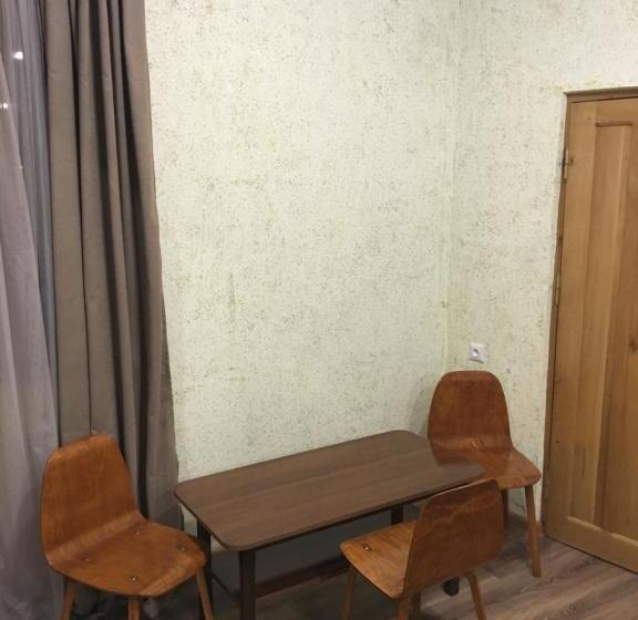 فندق Guesthouse Chambarak