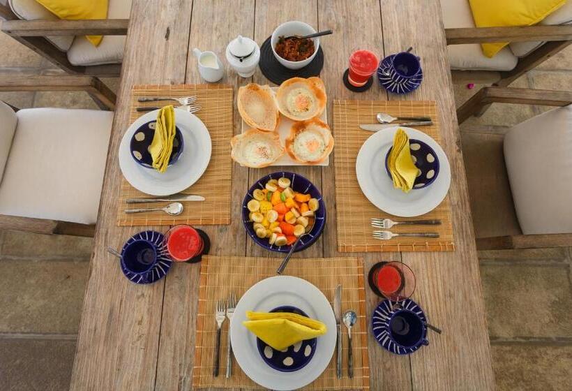 בית מלון כפרי Habaraduwa House