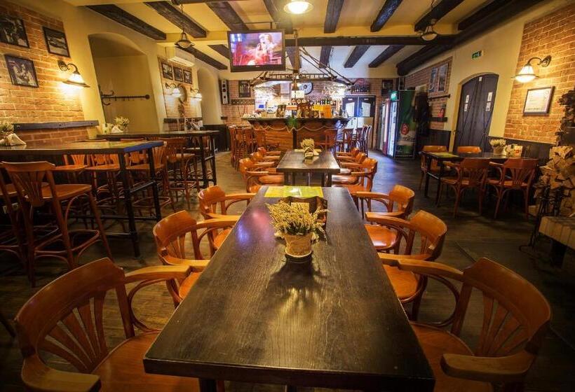 酒店 Kúria Beckov Penzión