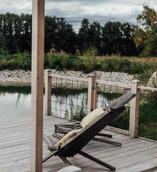 فندق Lindeborgs Eco Retreat