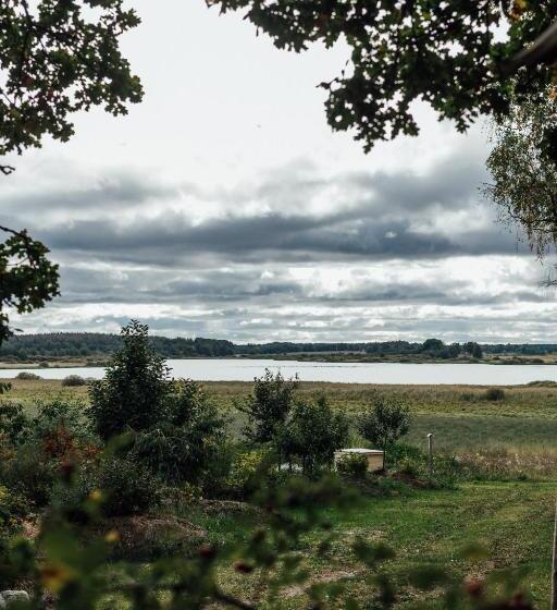 فندق Lindeborgs Eco Retreat