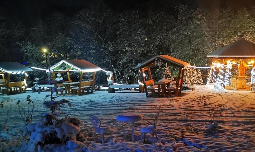 Отель Pensiunea Agroturistica Cerna, Vaideeni, Valcea