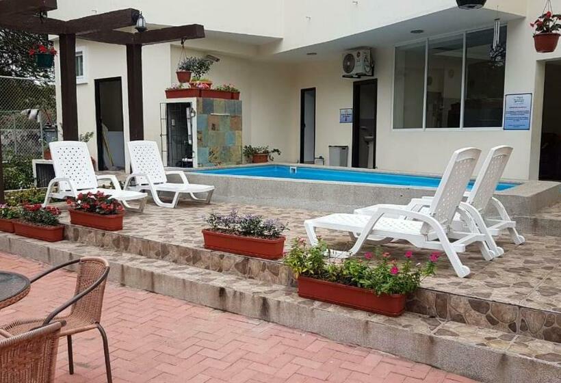 هتل Playa Aventura