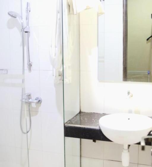 Отель Pondok Asri Tawangmangu