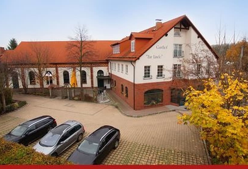 호텔 & Restaurant Zur Linde
