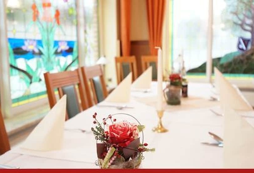 호텔 & Restaurant Zur Linde