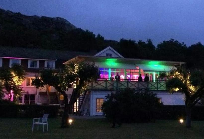 בית מלון כפרי Rågårdsvik