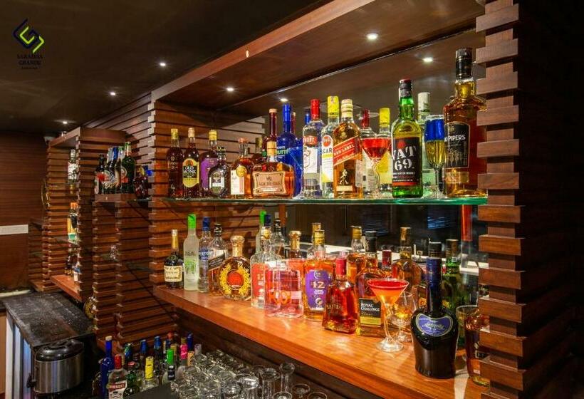 Отель Saradha Grande