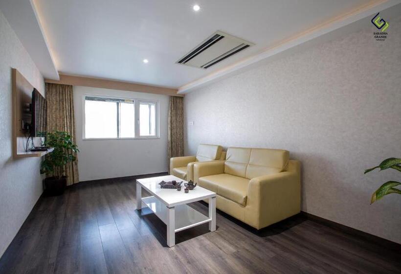 Отель Saradha Grande