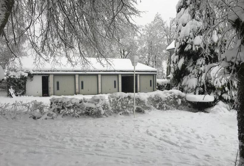 בית מלון כפרי Schröder