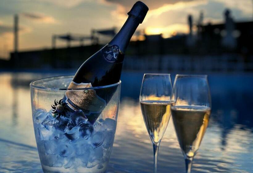 בית מלון כפרי Soli Invicto