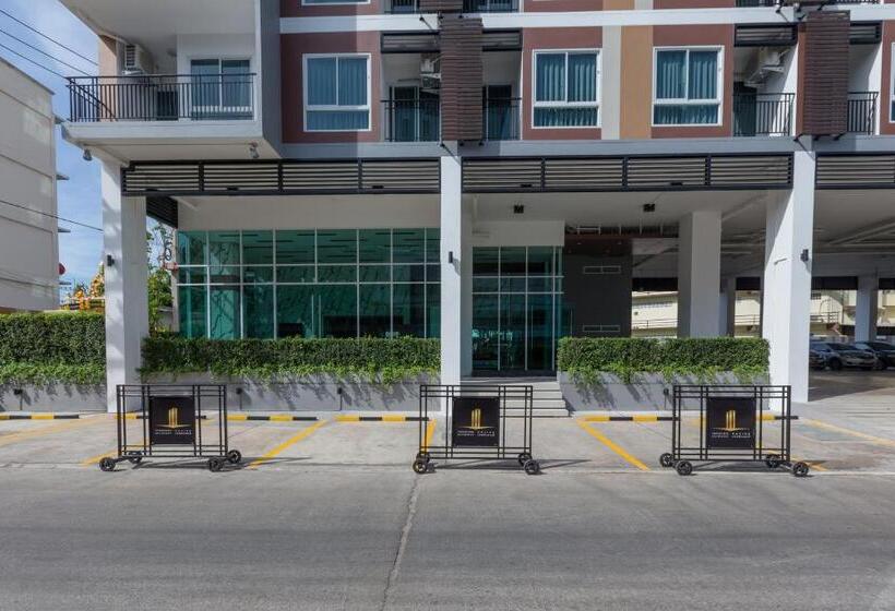 فندق Thongchen Residence