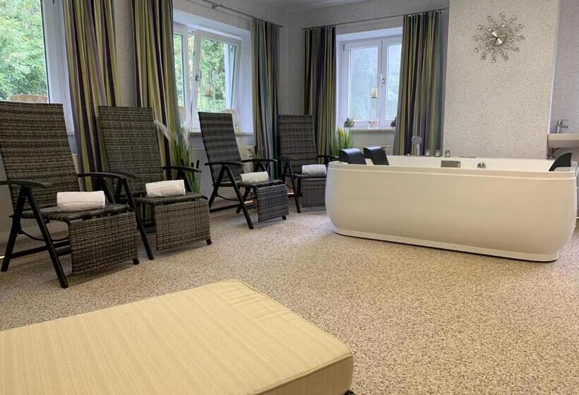 ホテル Waldgasthof St.wolfgang