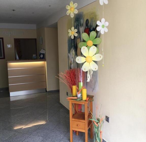 ホテル Waldgasthof St.wolfgang