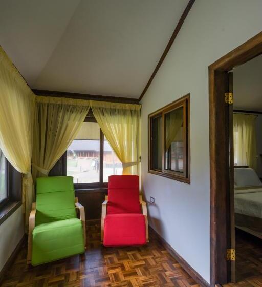 Maaha Beach Resort