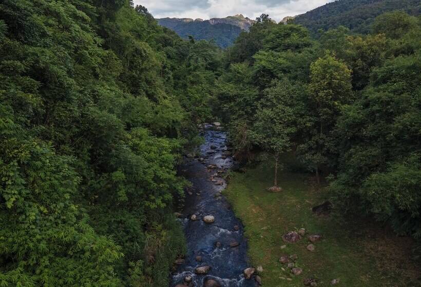 Namkat Yorla Pa Resort