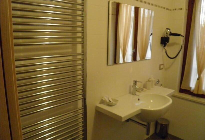 膳宿费 Affittacamere Il Persicone