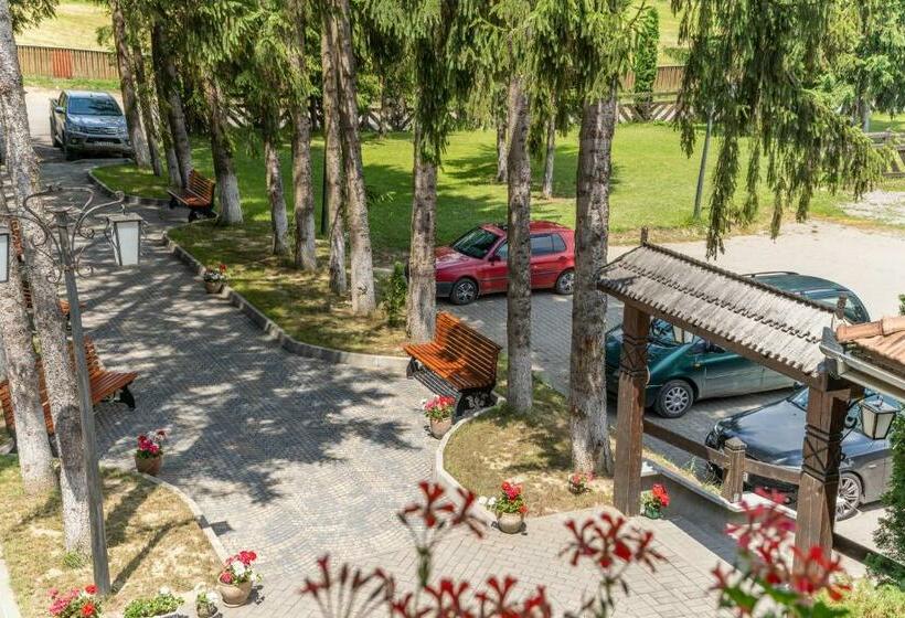 بنسيون Arcso Fogado