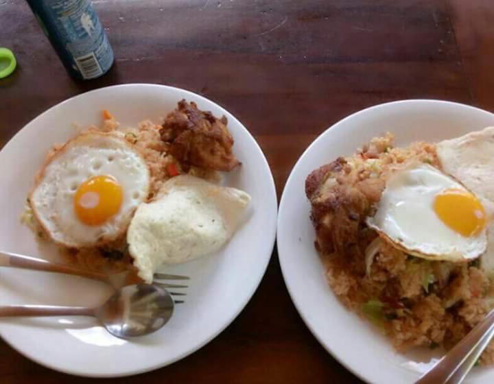 Panzió Arrys Watukarung Surfcamp