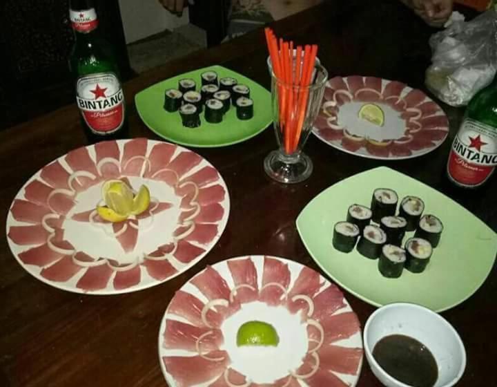 Panzió Arrys Watukarung Surfcamp