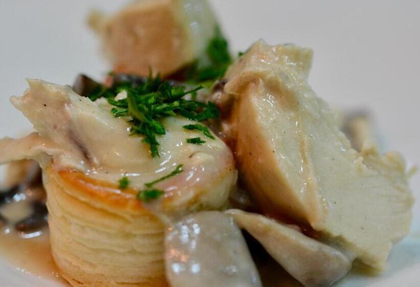 بنسيون Auberge De Tamezret