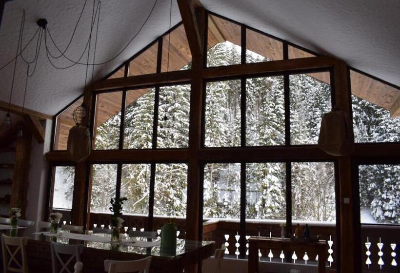 펜션 Bio Valeputna