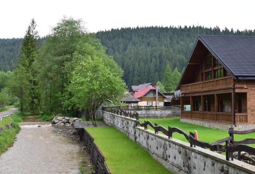 펜션 Bio Valeputna