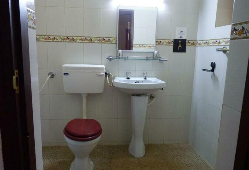 Пансион Cardamom House