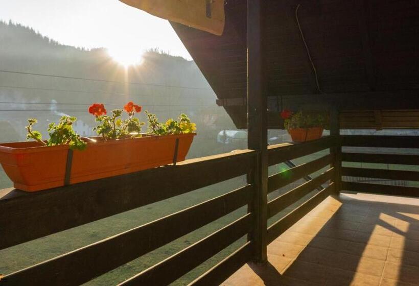 פנסיון Casa Cristina