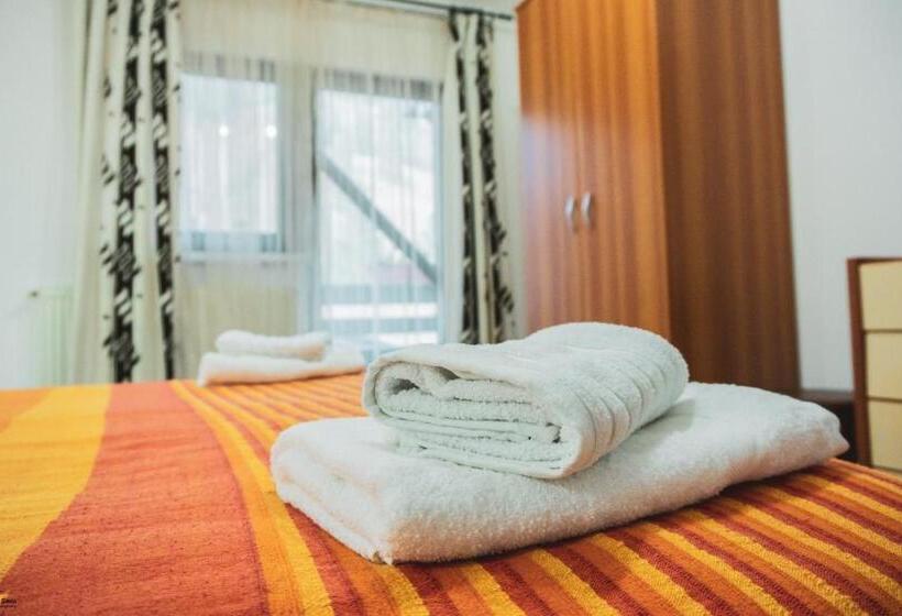 פנסיון Casa Cristina