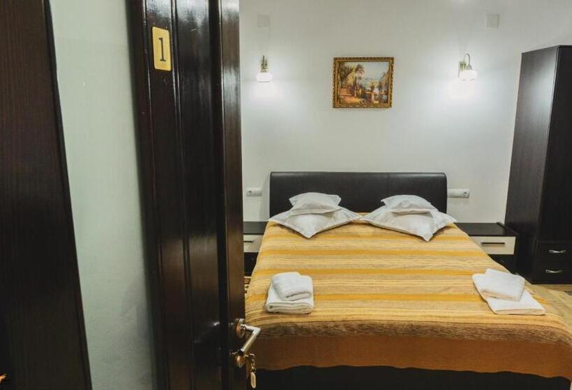 פנסיון Casa Cristina