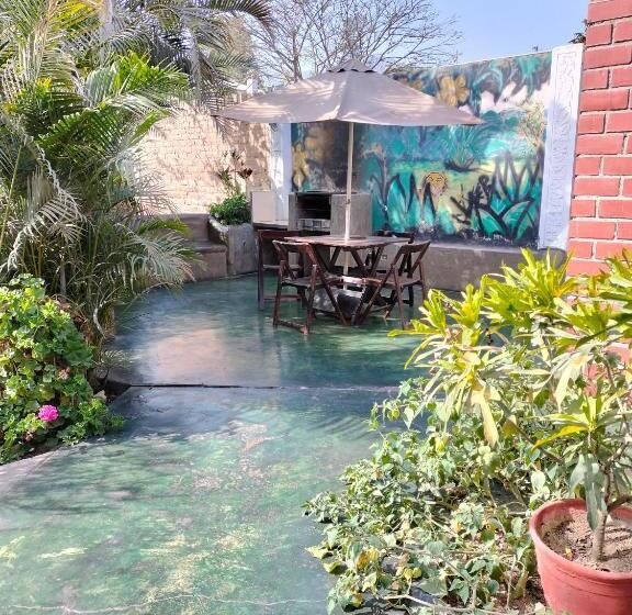 بنسيون Casa Del Gringo