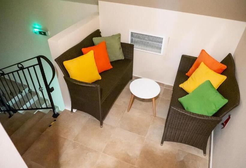 Pensjonat Chata Pod Ostrým Vrchom