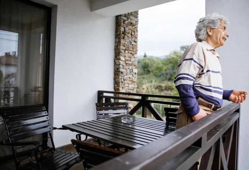 膳宿费 Einstein House & Spa