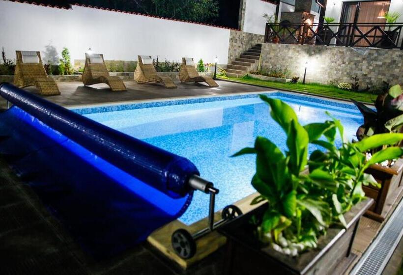 膳宿费 Einstein House & Spa