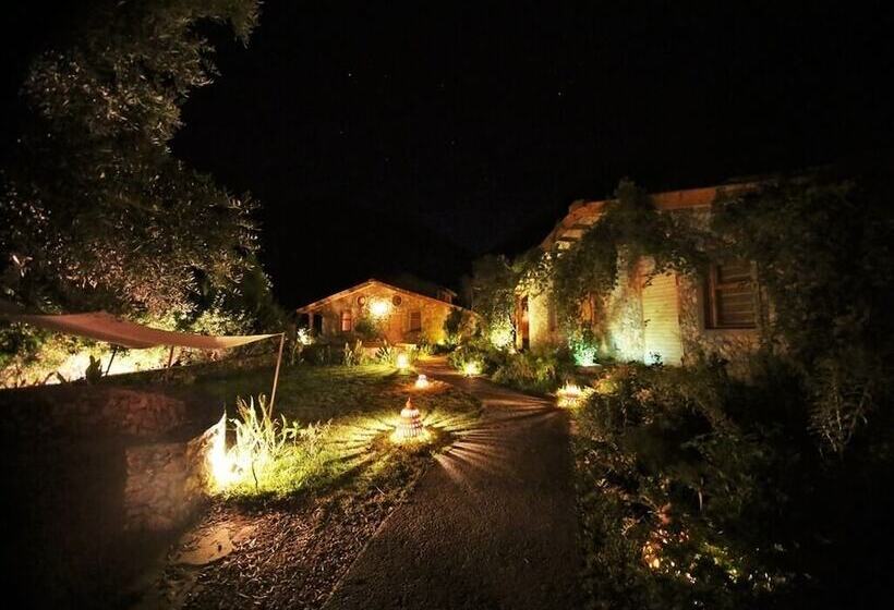 پانسیون Ermitage D Akchour