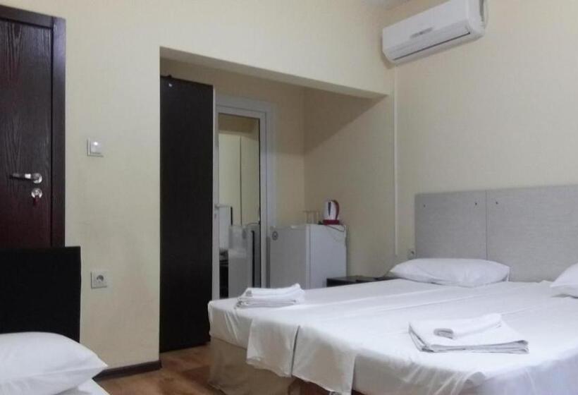 펜션 Guest Rooms Simona