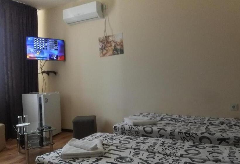 פנסיון Guest Rooms Simona