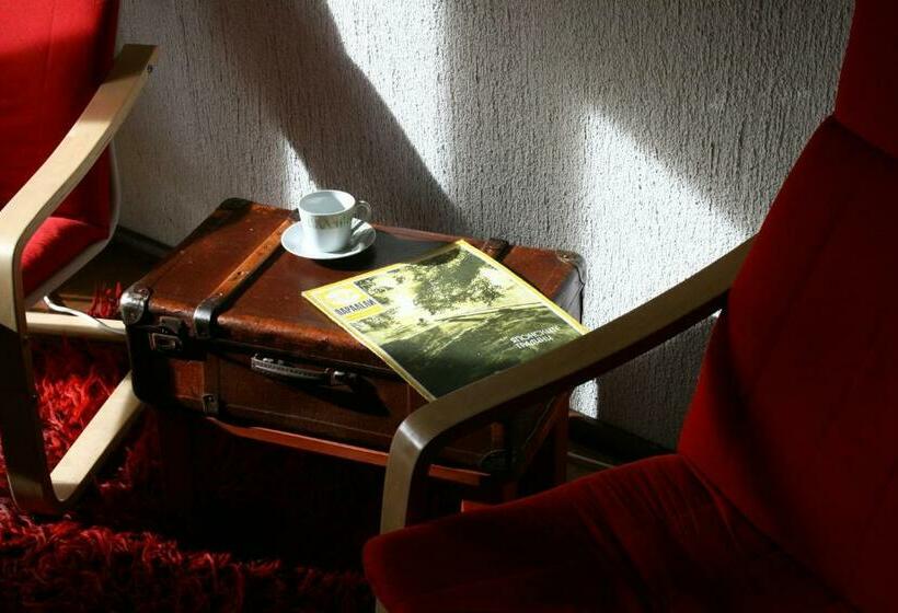 ペンション Guesthouse Karaivan