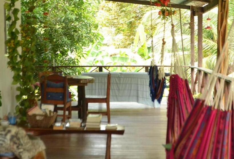 Пансион Hostel Wunderbar