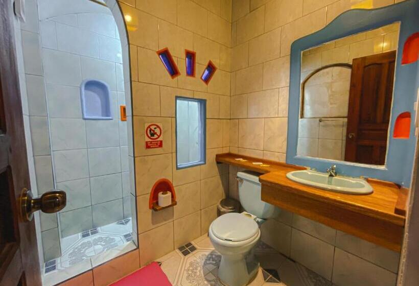 پانسیون Hostería Chukirawa