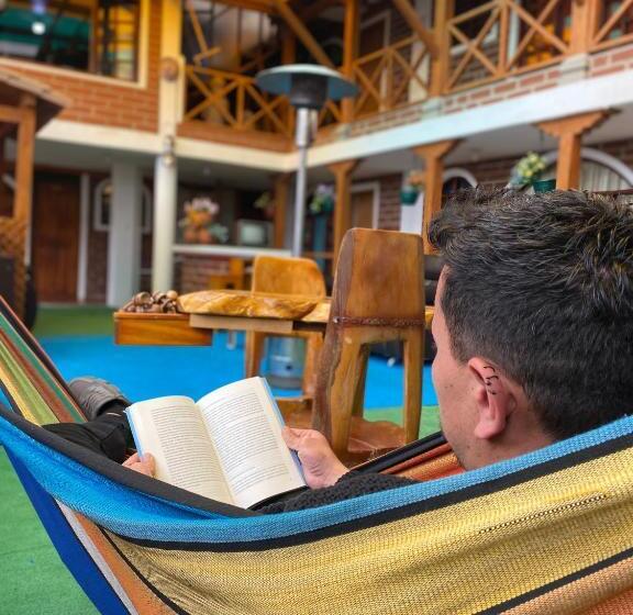 پانسیون Hostería Chukirawa