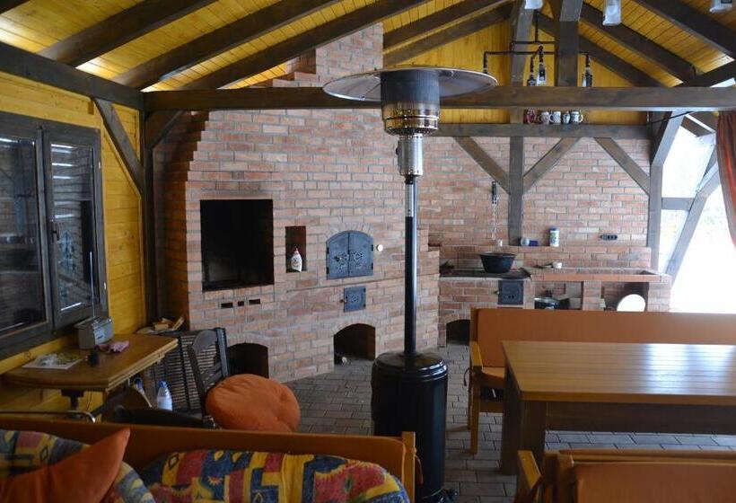 Пансион Ivoi Magasbukki Vendeghaz