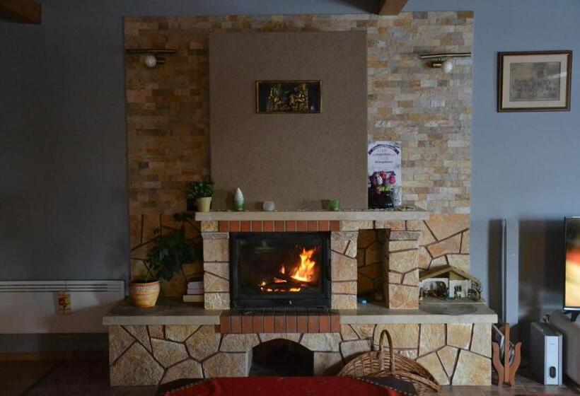 Пансион Ivoi Magasbukki Vendeghaz