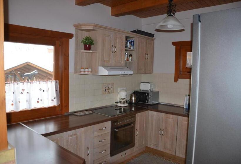 Пансион Ivoi Magasbukki Vendeghaz