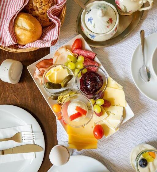 膳宿费 Kavaliershaus Krumke Gästehaus Im Schlosspark Schlüsselbox Kein Tv